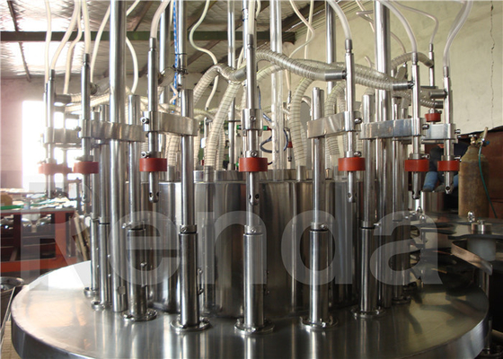 Positioning Precision Water Bottle Filling Machine High Speed ISO Certification