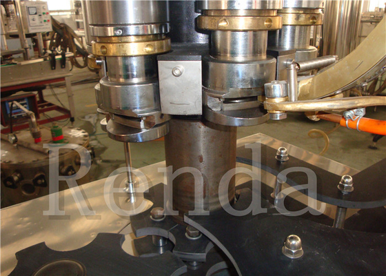 4000BPH 2000 ml Juice Filling Machine for Fruit Juice / Orange Juice / Pineapple Juice Packing